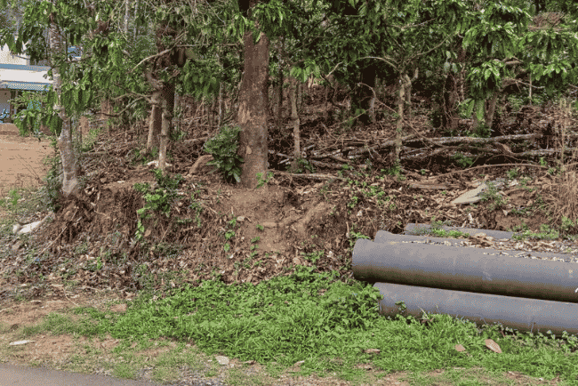 20 Cent Main Road Side Plot in Valad, Wayanad